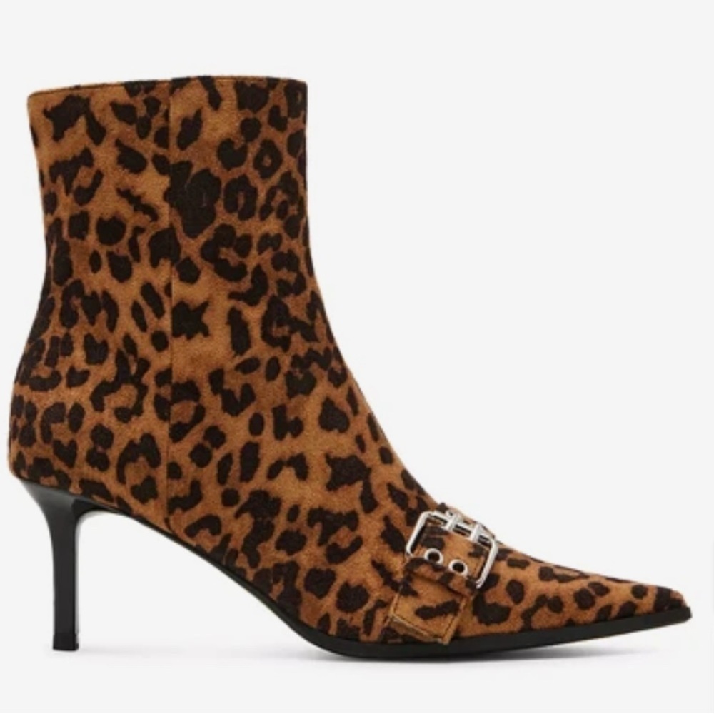 Brand New Steve Madden Leopard Print Boots – Size 9